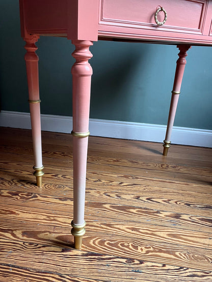 Coiffeuse rose et dorée  - Octone Atelier