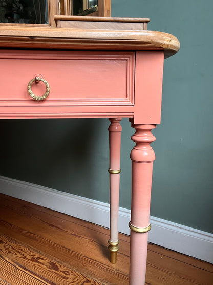 Coiffeuse rose et dorée  - Octone Atelier