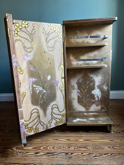 Hortense meuble radio inspiration Alphonse Mucha - Octone Atelier