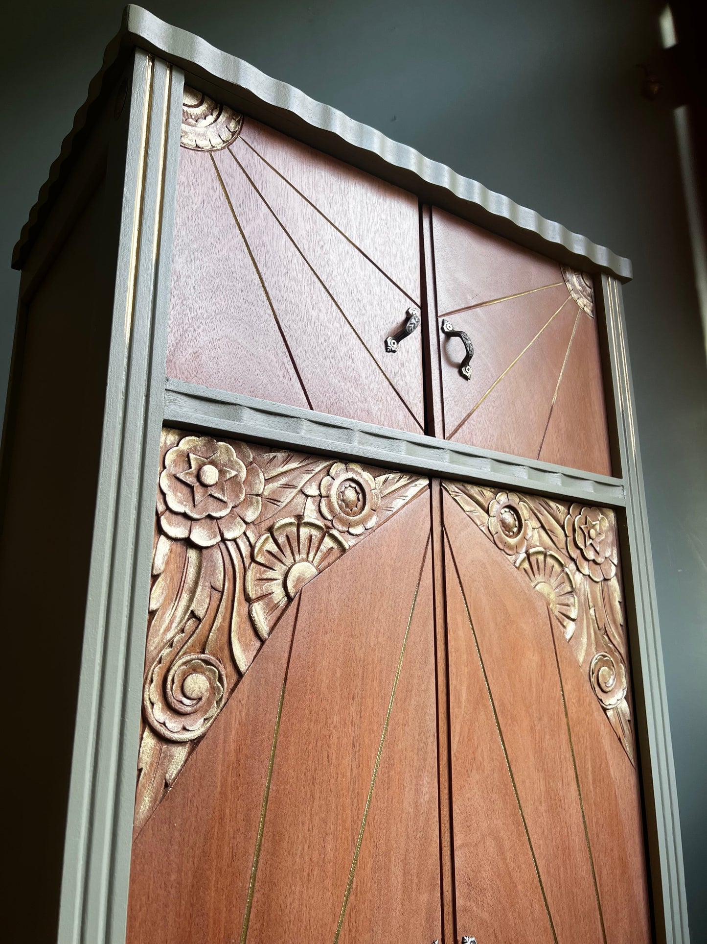 Meuble à musique vert sauge - Octone Atelier